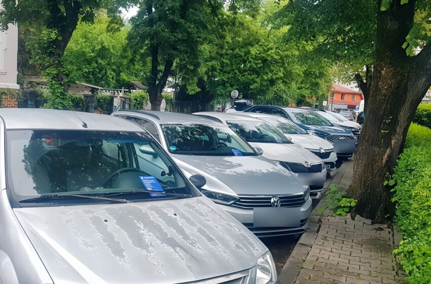  Atenție șoferi! Poliția Locală Bistrița a început aplicarea de amenzi pentru parcari
