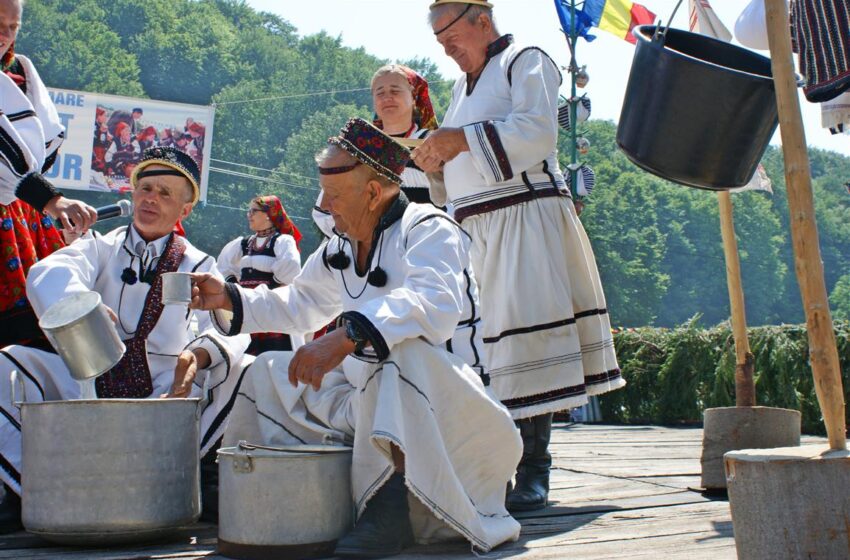  Sărbătoare la Ilva Mare. Festivalul Folcloric Sâmbra Oilor, în 9 iunie
