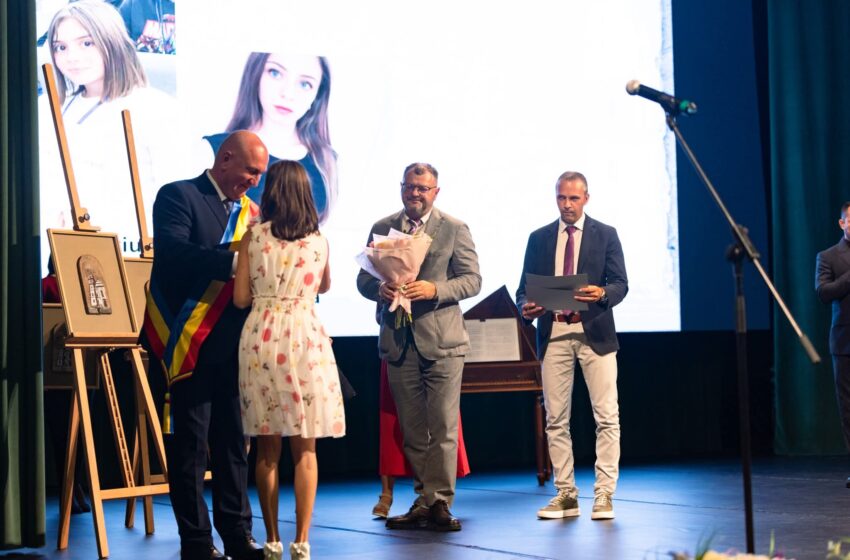  Au fost decernate Premiile Municipiului Bistrița. FOTO