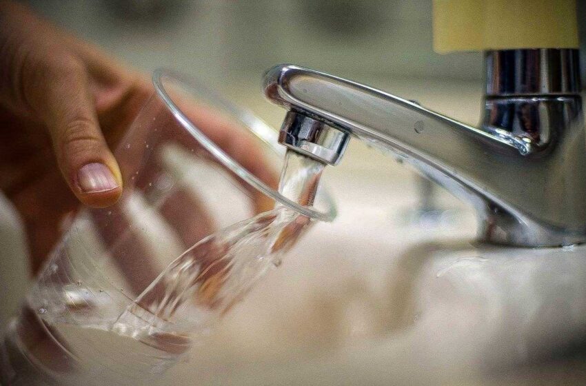  Cresc prețurile pentru apă potabilă și canalizare începând cu 1 august în Bistrița-Năsăud