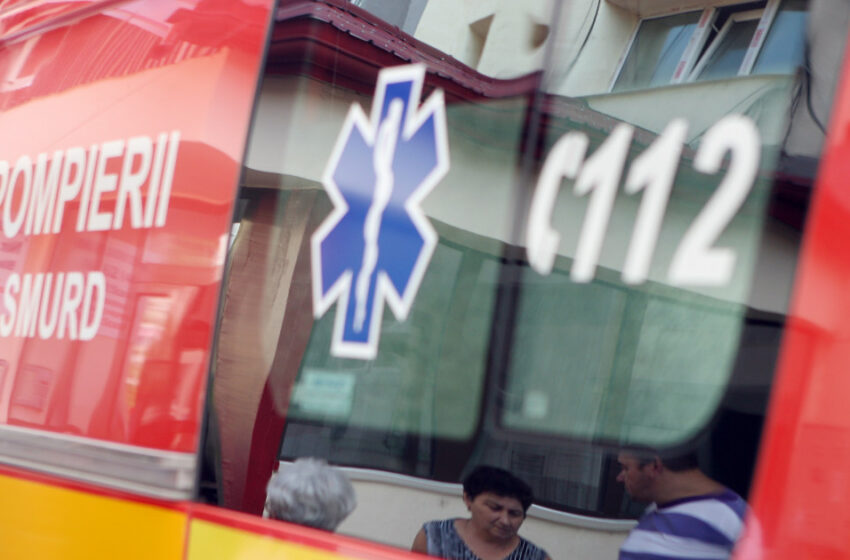  Accident rutier la Cristeștii Ciceului. O mașină a intrat într-un capăt de pod