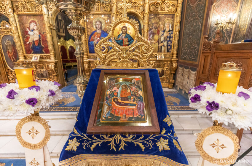  De astăzi începe Postul Adormirii Maicii Domnului