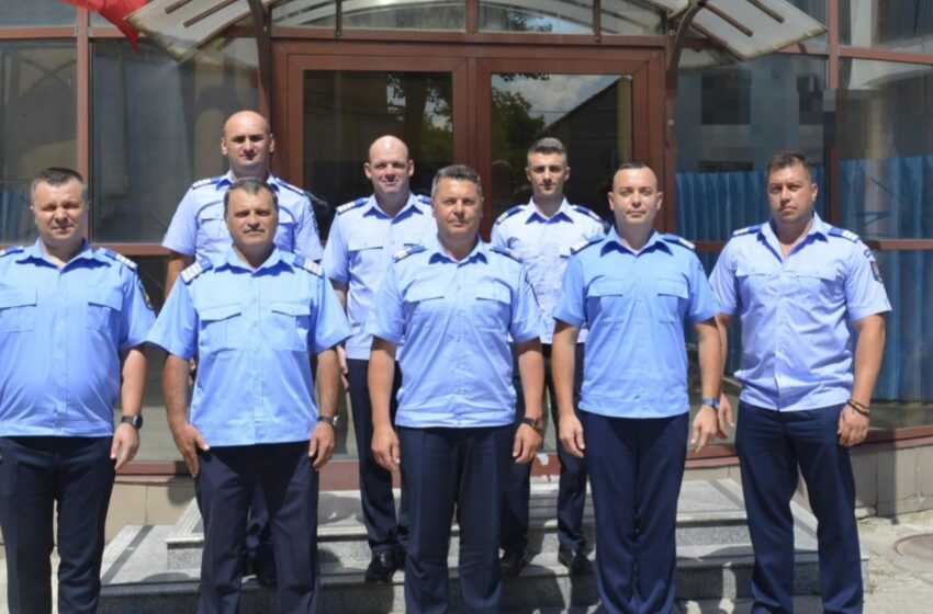 Nouă cadre militare avansate în grad la Jandarmeria bistriţeană!