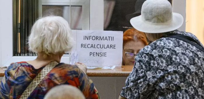  Pensionarii din România cu venituri lunare de peste 3.000 de lei trebuie să plătească impozitul pe venit, cât și o contribuție de sănătate de 10%