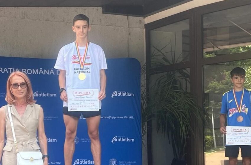  Darius Răzvanță de la CSM Bistrița, medalie de bronz la Campionatele Naționale de Atletism pentru juniori U18