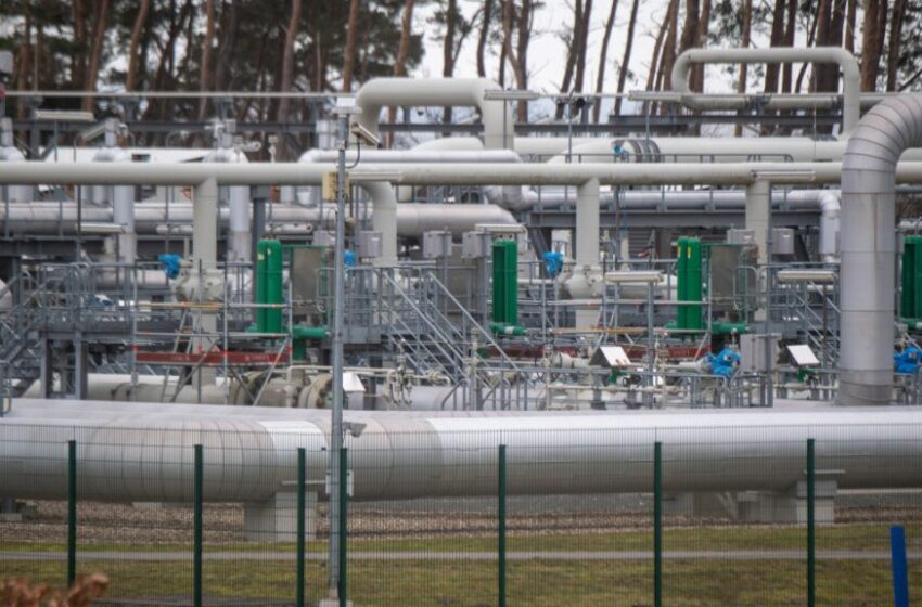  Criză în Energie din cauza problemelor de aprovizionare cu țiței. România apelează la stocurile de urgență