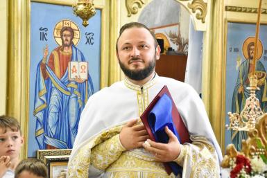  Părintele Ciprian Boroș a fost numit preot la Biserica „Sfinţii Doctori fără de arginţi Cosma și Damian” din cadrul Secției de Oncologie a SCJU Bistrița