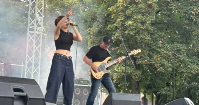  Câștigătorii Rock Battle at the Gate of Transylvania sunt: Twice Louder, Carousel Band Romania și Punkarta