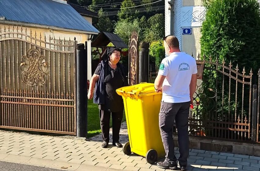  Miercuri, 27 august, se colectează pubela galbenă în toate cartierele municipiului Bistrița. FOTO