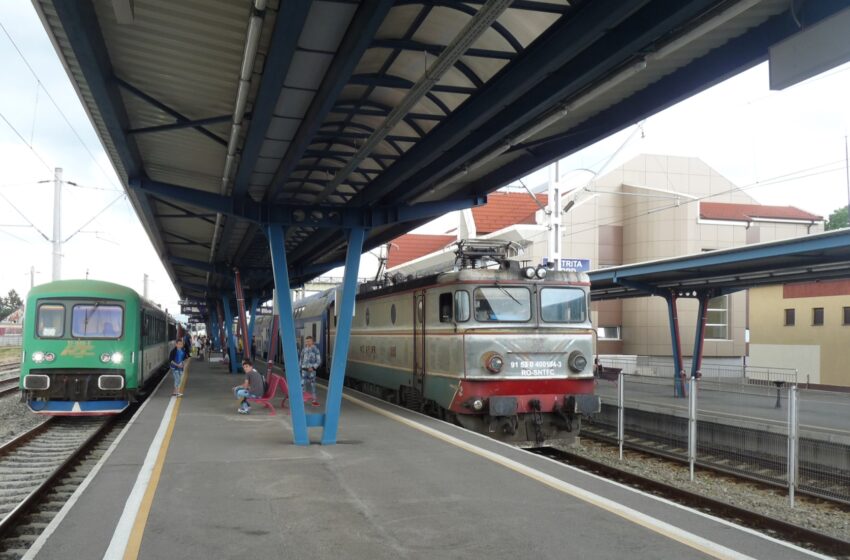  CFR renunță la suspendarea trenurilor care tranzitează județul Bistrița-Năsăud!