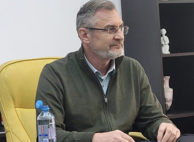 Războiul apei: Gelu Drăgan vs Aquabis. Fostul ”candidat” la președinția României refuză plata unei facturi de peste 93.000 de lei