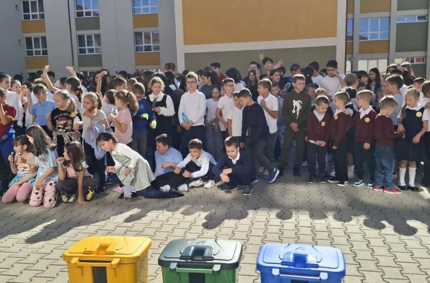  Concursul de reciclare „Reciclezi pentru viitorul tău” a ajuns la ediția a 8-a. FOTO
