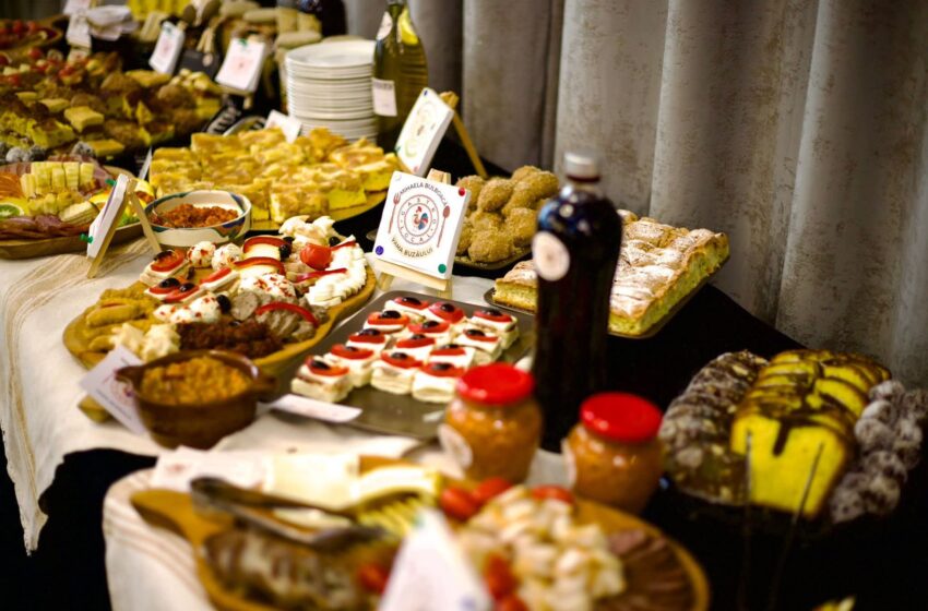  Bistrița-Năsăud a devenit centrul gastronomiei autentice românești, găzduind Conferința Națională a Punctelor Gastronomice Locale, ediția a III-a! FOTO