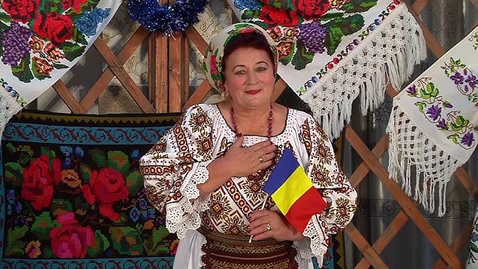  La mulți ani doamnei Olimpia Deneș, îndrăgită interpretă de muzică populară!