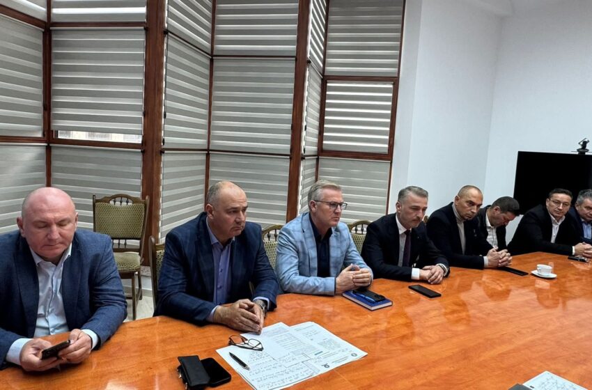  Întâlnire de lucru pe tema gestionării deșeurilor la Prefectura Bistrița-Năsăud
