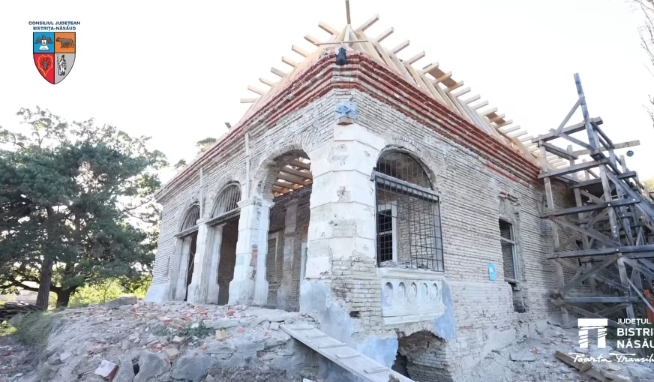  Lucrările de reabilitare a Castelului Teleki din Comlod prind contur. VIDEO