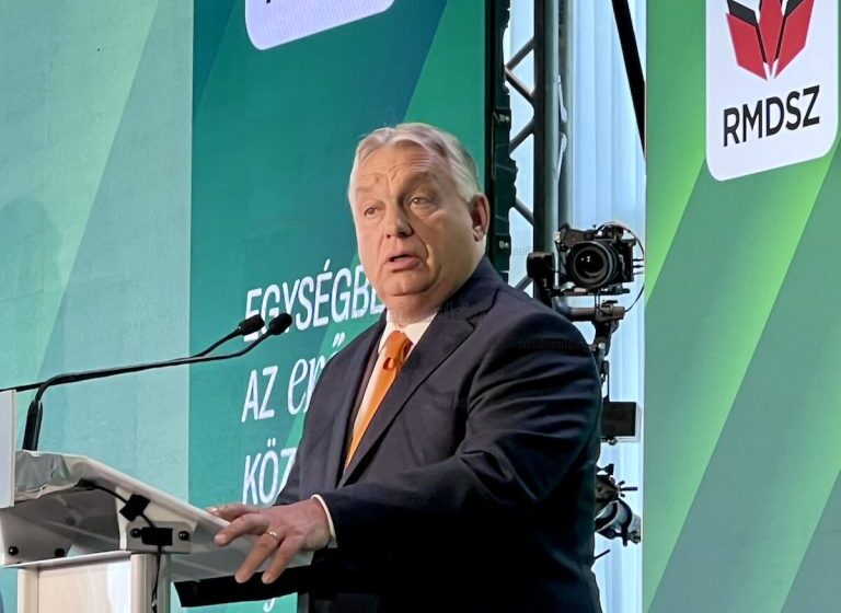  SINTEZE: Viktor Orban, în căutarea voturilor pentru Fidesz și a întăririi relației cu electoratul maghiar transilvan și UDMR