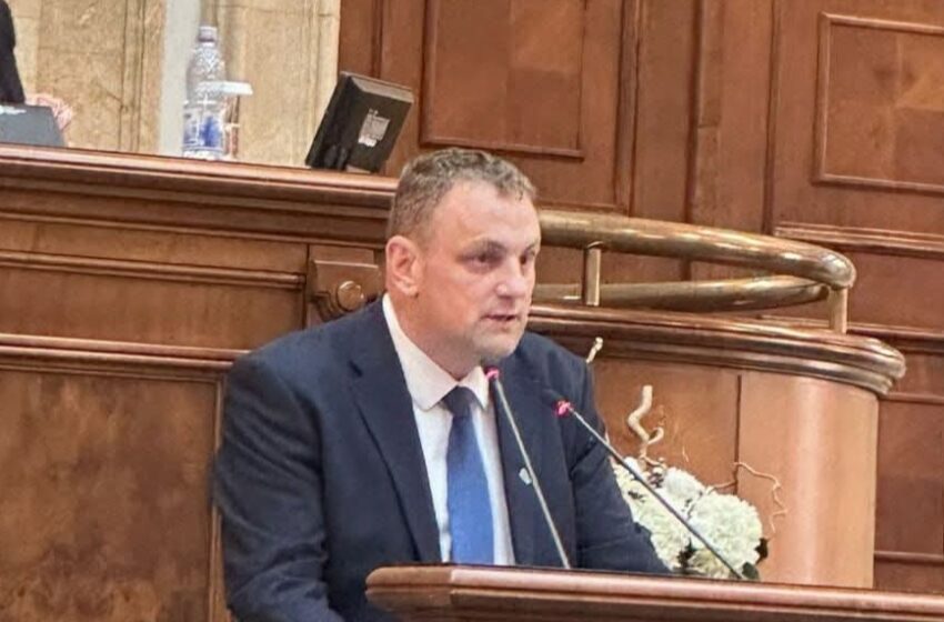  Cristian Nicula: Legea Majoratului Online, protecție reală pentru copiii României în mediul digital!