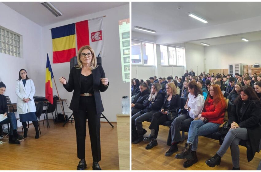  Viceprimarul Ștefania Stere la întâlnirea pe tema atacurilor de panică de la LPS Bistrița. FOTO