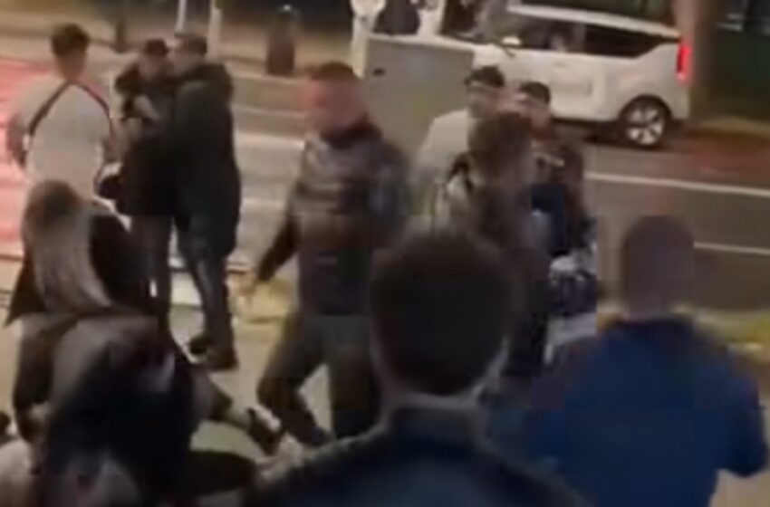  Patru persoane reținute după bătaia în fața unui club din Bistrița!