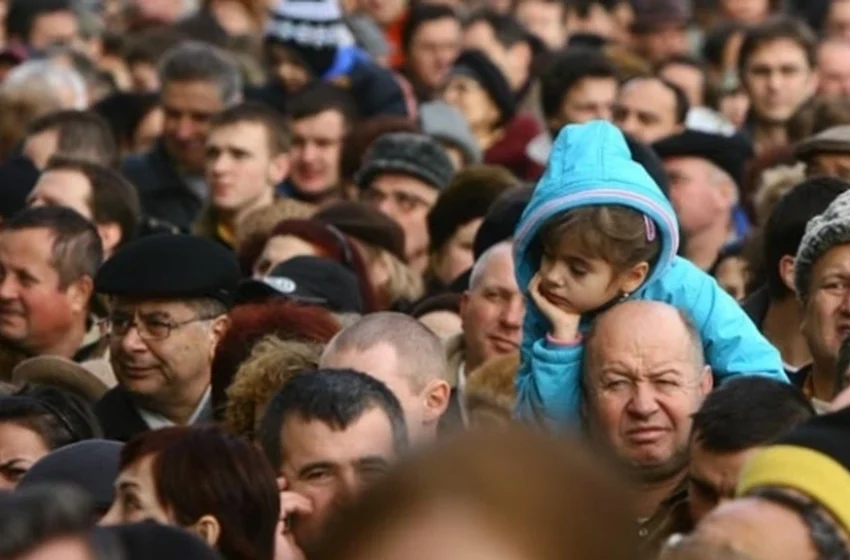  Populația județului Bistrița-Năsăud este în ușoară creștere, însă procesul de îmbătrânire demografică se accentuează