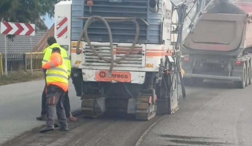  Lucrări de reabilitare pe DN 17, pe Valea Bârgăului