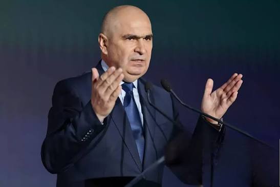  Taxele și impozitele nu vor mai crește de la 1 ianuarie. Curtea Constituțională a blocat legea