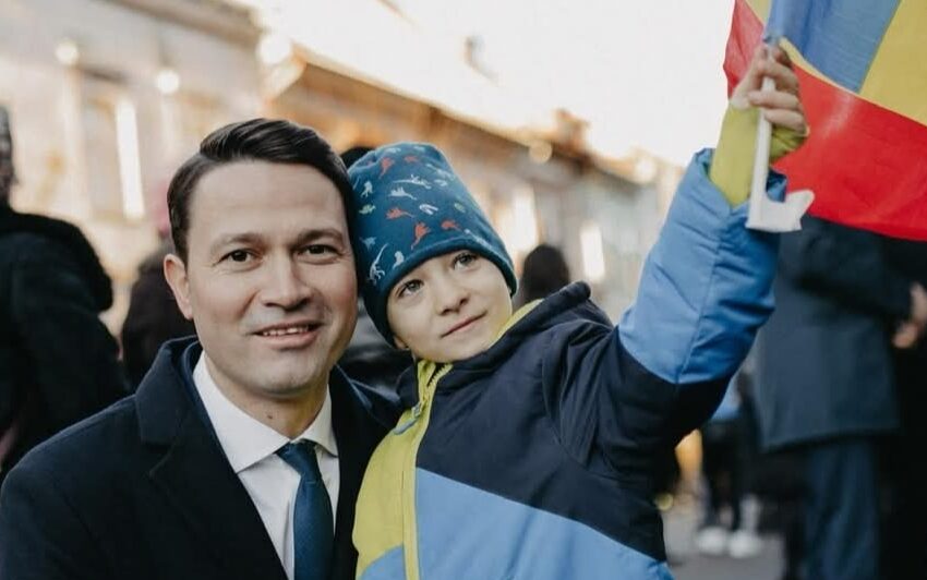  Robert Sighiartău: România suntem toți și binele tării noastre depinde de fiecare dintre noi