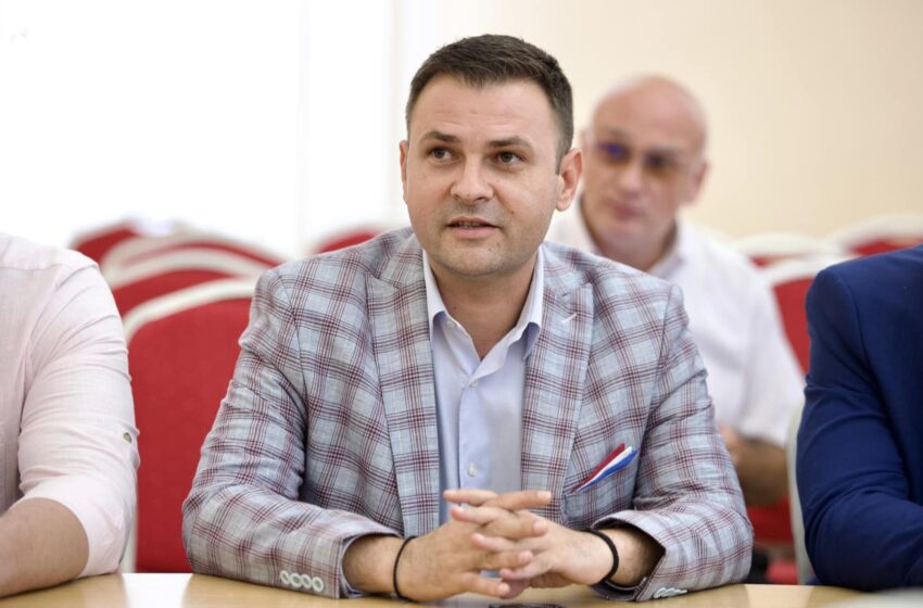  Daniel Suciu: Bistrița, orașul supraaglomerat! De ce e Traficul un coșmar la orele de vârf? Bistrița are aproape un vehicul pentru fiecare adult