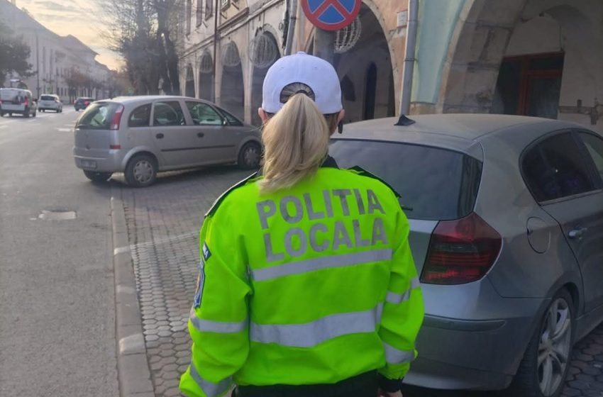  BISTRIȚA: Noi reguli privind oprirea autovehiculelor în zona strada Dornei-Sugălete-Gheorghe Șincai. FOTO