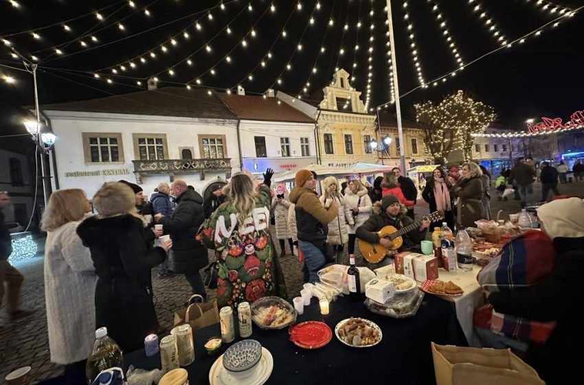  Bistrița, la aceeași masă de Crăciun! Primăria invită comunitatea la o cină a bucuriei și solidarității