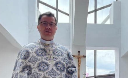  Părintele Ioan Vasile Frișan, ctitor al Bisericii ”Buna Vestire” din Bistrița celebrează 30 de ani de preoție la împlinirea astăzi a 53 de ani de viață