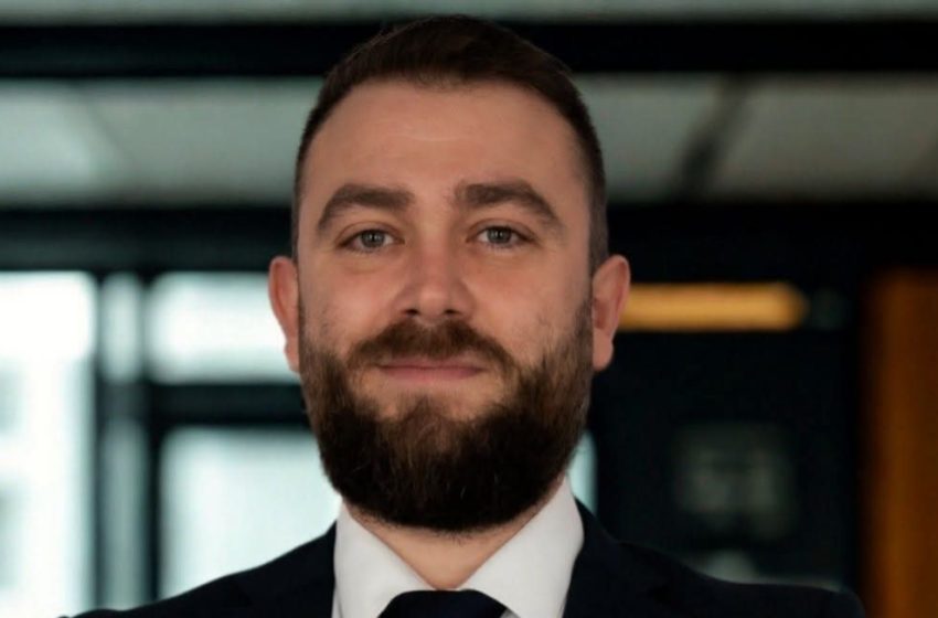 Andrei Csillag: Vă doresc un An Nou fericit, alături de cei dragi!