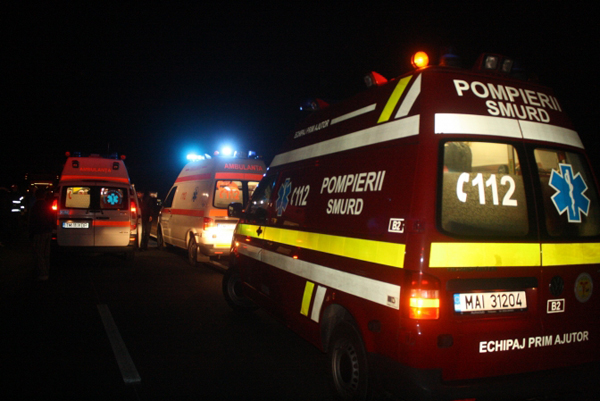  Accident rutier pe DN 17, la Prundu Bârgăului: o femeie rănită după ce a fost lovită de un autoturism