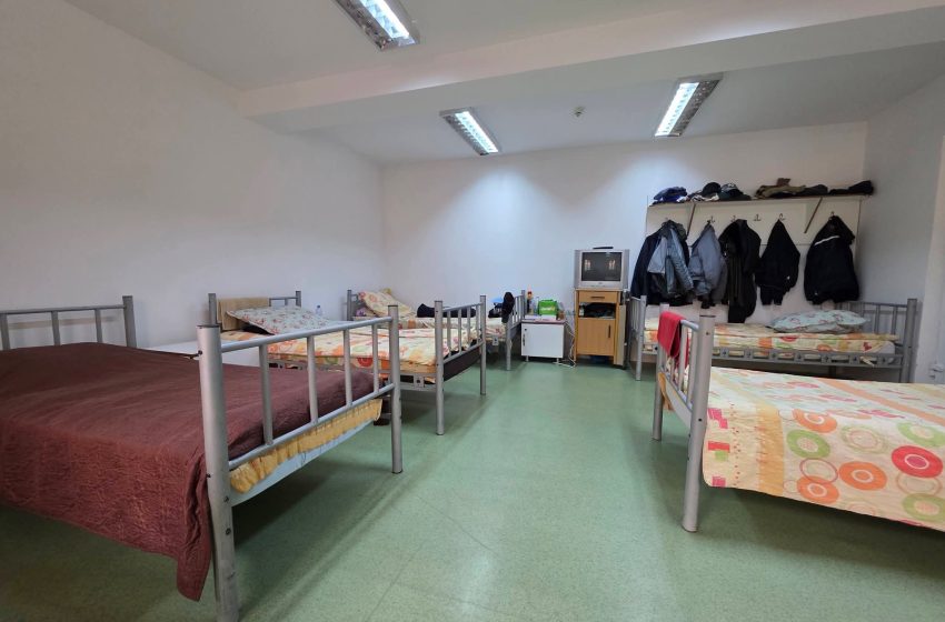  Bistrița nu își lasă oamenii în frig. Primăria acordă sprijin și adăpost pentru cei fără casă, în plină iarnă. FOTO