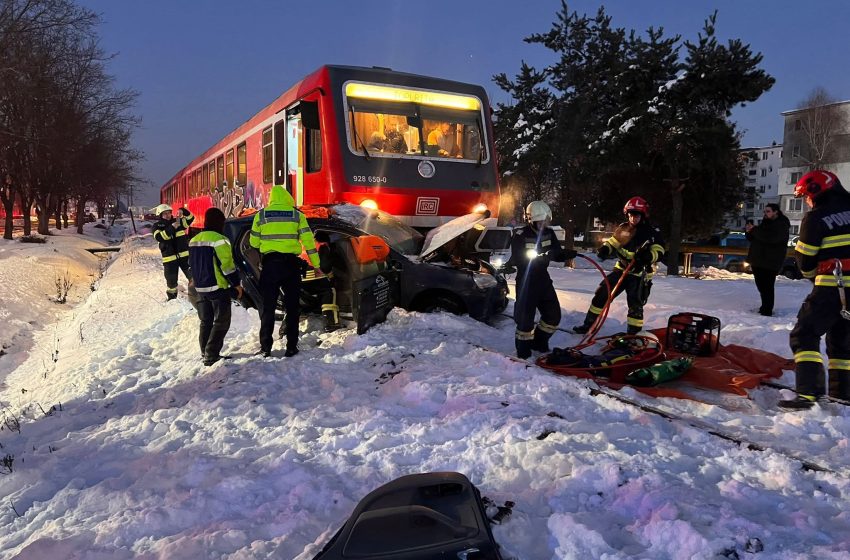  Actualizare. Tânărul rănit în accidentul feroviar se zbate între viață și moarte