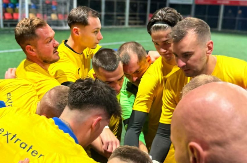  Extratereștrii Bistrița, spectacol total în Superliga de Minifotbal. Victorie clară cu Kingsman și lider autoritar