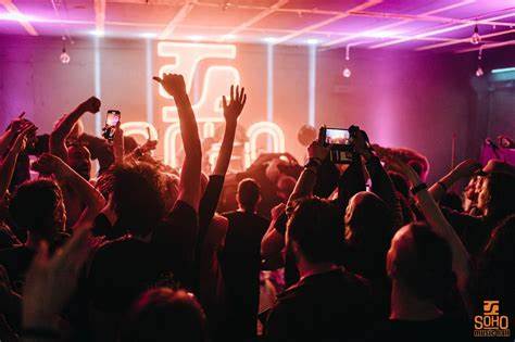  Vineri, la Soho Music Hall, Party MTV Hits 2000–2010. Nostalgia care aprinde ringul de dans