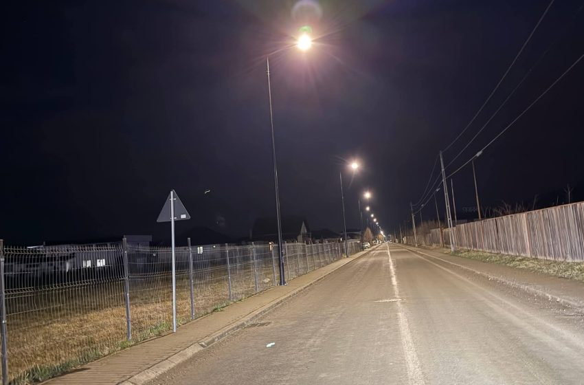  Șapte străzi din Bistrița, aprinse la standarde moderne: iluminat LED pentru un oraș mai sigur și mai eficient. FOTO