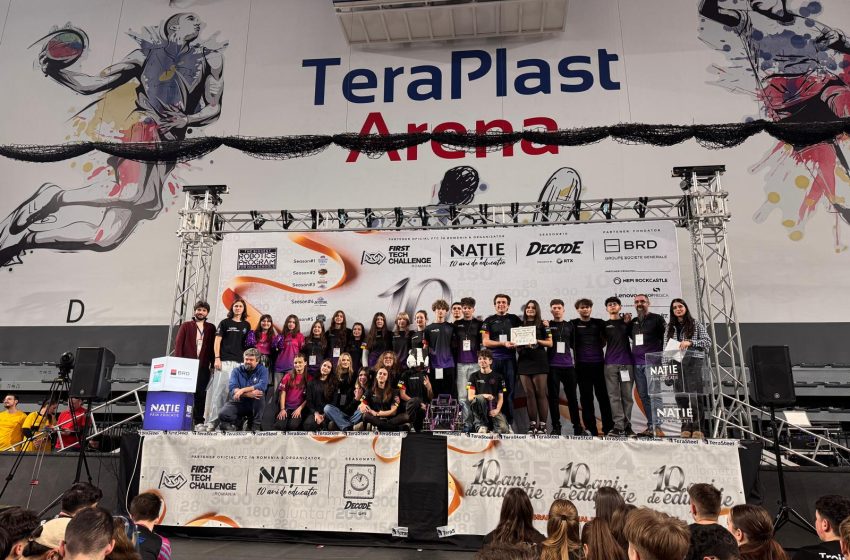  Bistrița strălucește la robotică: două echipe calificate la naționala FIRST Tech Challenge. FOTO