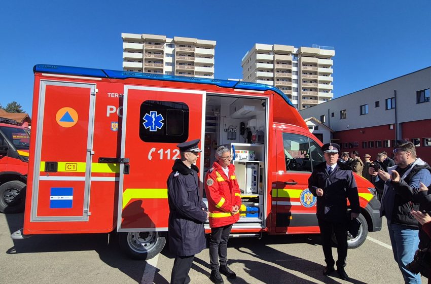  Autospecială SMURD de ultimă generație, intrată în dotarea ISU Bistrița-Năsăud. Investiție de peste 1,2 milioane lei prin PNRR. FOTO