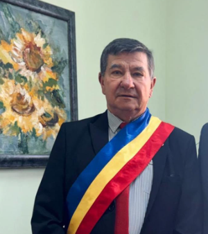  Rețeaua de la Chiuza a delapidat peste 280.000 de lei și a lăsat fără bani 250 de familii timp de 2 ani. Ce spune primarul Grigore Bradea?