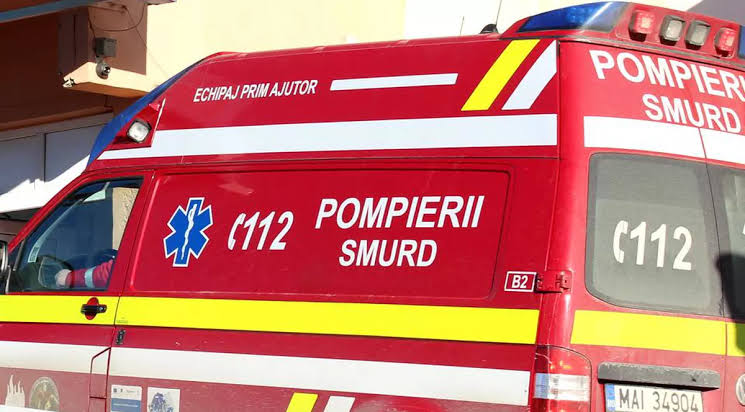  Elev de 13 ani, căzut de la etajul școlii din Telciu! Poliția a deschis dosar penal