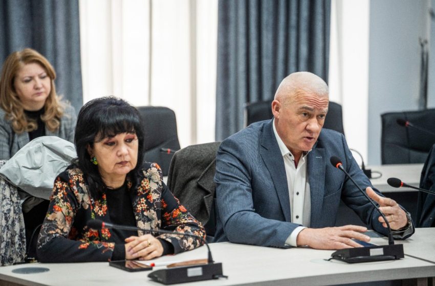  Întâlnire de lucru la Ministerul Mediului. Primarul Vasile Borș a susținut modificarea condițiilor  programului privind împădurirea
