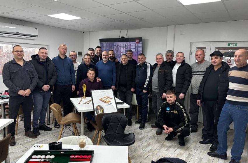  Asociația Militarilor Veterani și Veteranilor cu Dizabilități: „Cupa George-Dinu Popovici” la table