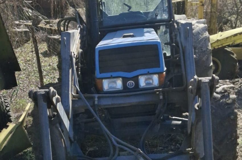  Tractoare furate din Italia, descoperite în Bistrița-Năsăud. Polițiștii au deschis dosar penal