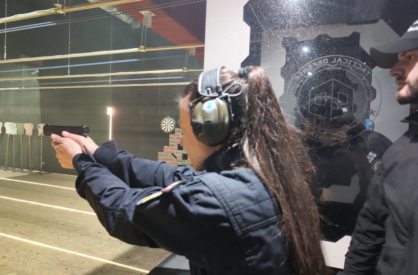  Jandarmii bistrițeni și-au testat precizia la concursul intern de tir, organizat de Ziua Jandarmeriei Române. FOTO / VIDEO