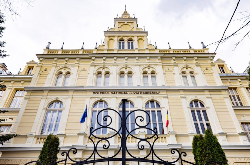  Colegiul Național „Liviu Rebreanu” din Bistrița, în competiția europeană pentru cea mai frumoasă fațadă