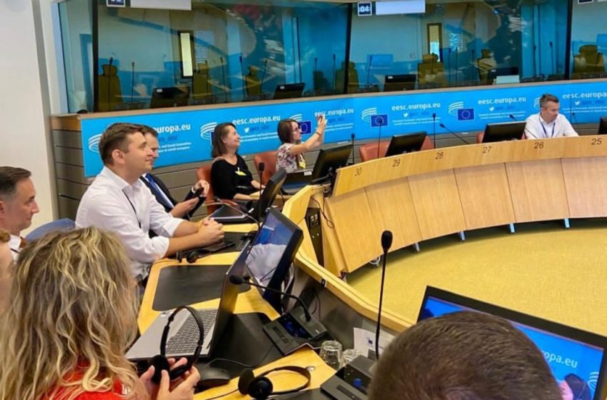  Daniel Tămaș, prezent la prima sesiune plenară din 2026 a Comitetul European al Regiunilor, desfășurată la Bruxelles. FOTO