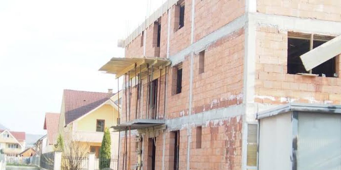  Start pentru demolări la Bistrița: prima construcție ilegală va fi pusă la pământ